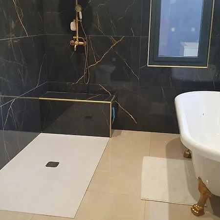 Contemporaine Villa *